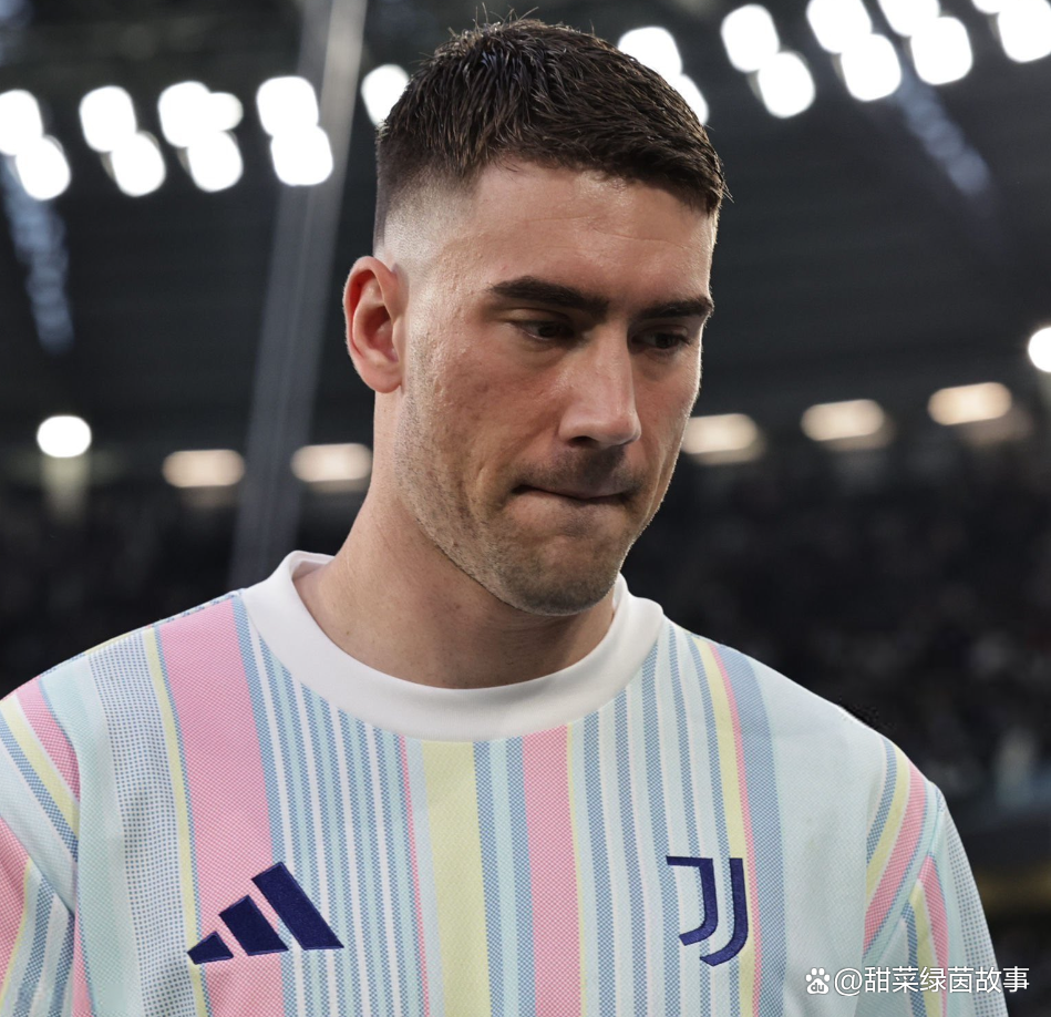 关于尤文图斯队前锋备受瞩目，未来或成金靴争夺者的信息