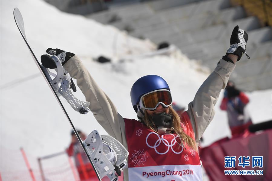 爱游戏官网-奥地利选手在滑雪比赛中再次夺冠