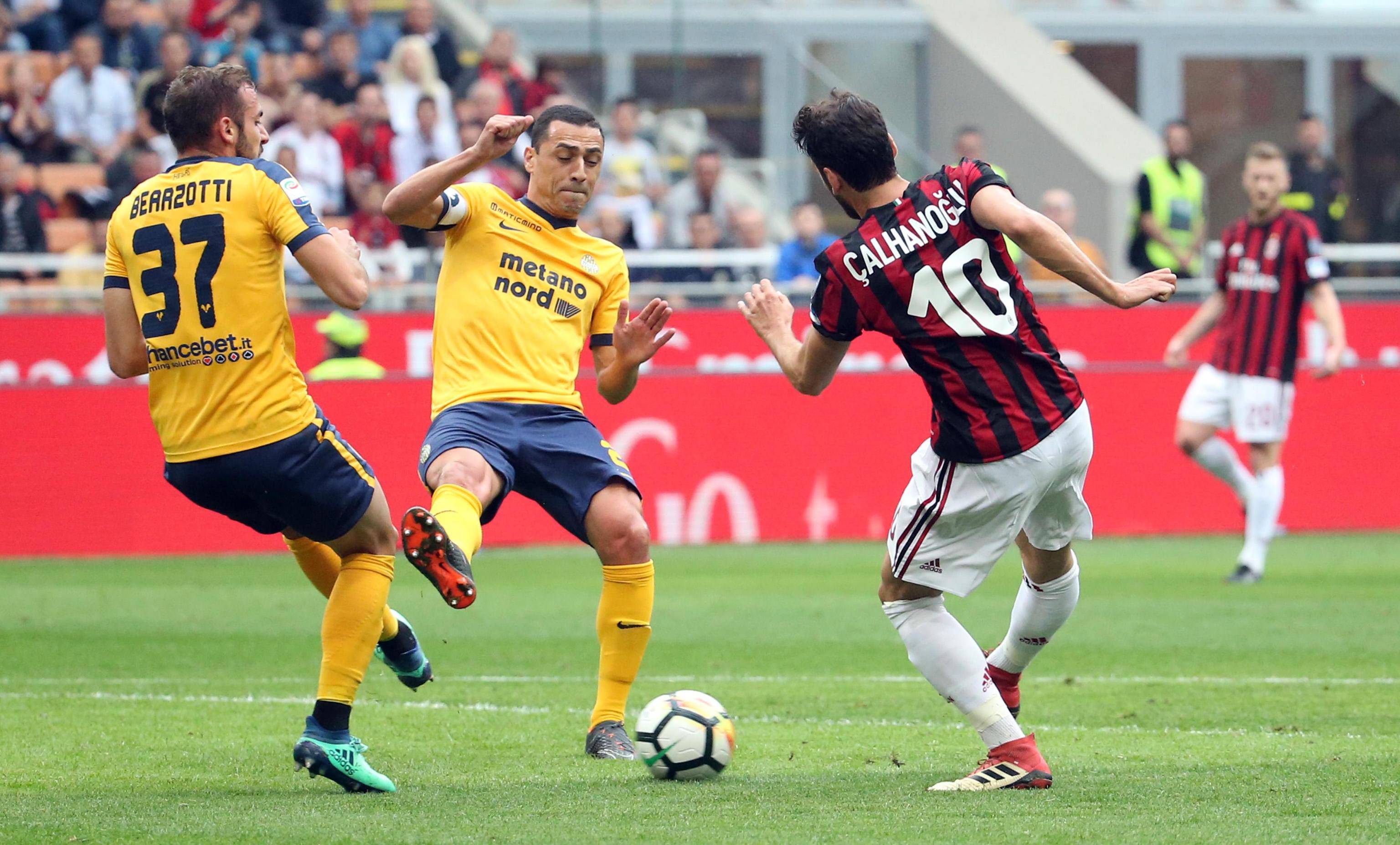 关于曼城主场大胜，提前锁定三分稳固积分榜领先的信息