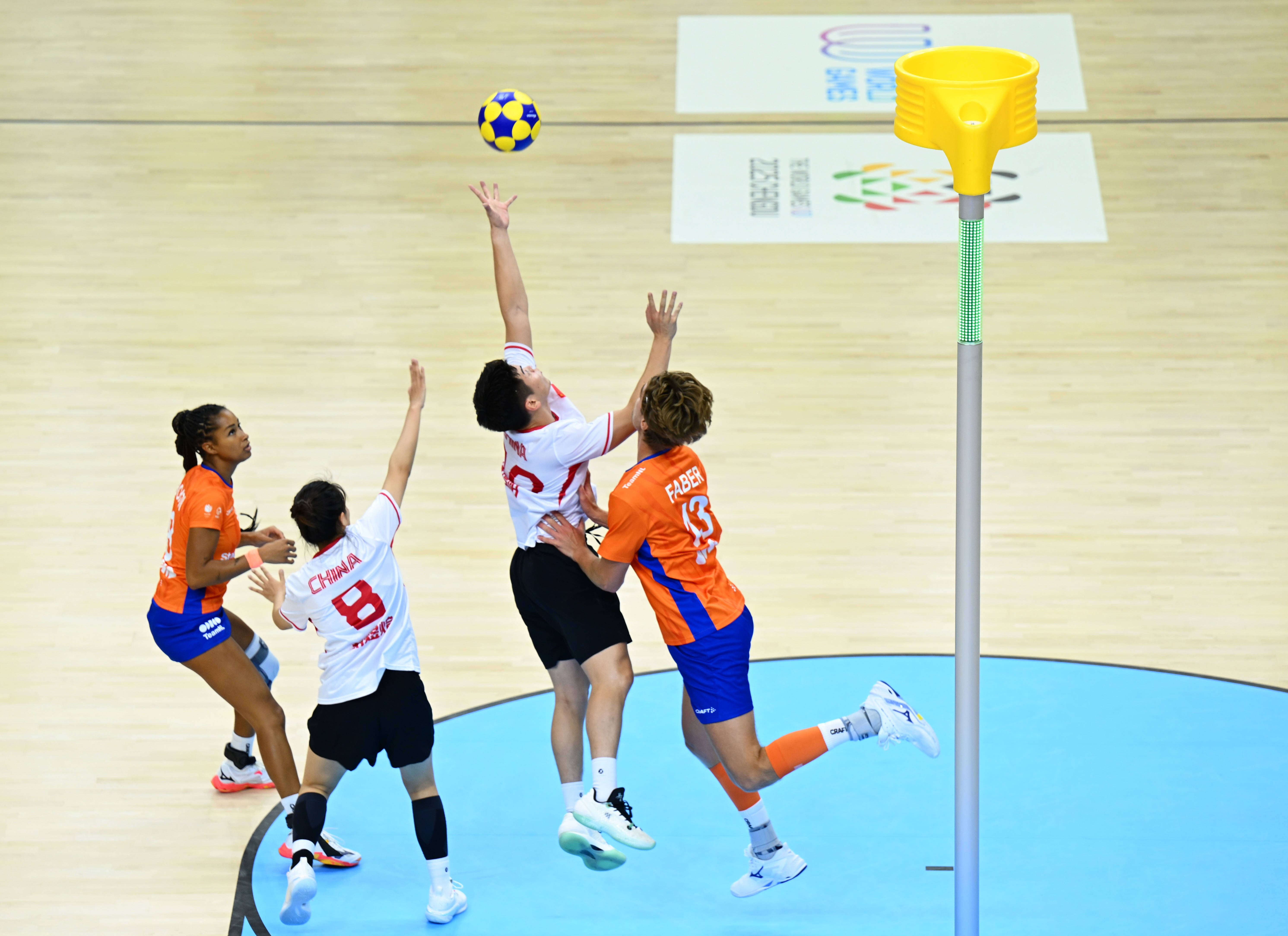 爱游戏培训-欧预赛：荷兰不敌挪威，遗憾出局