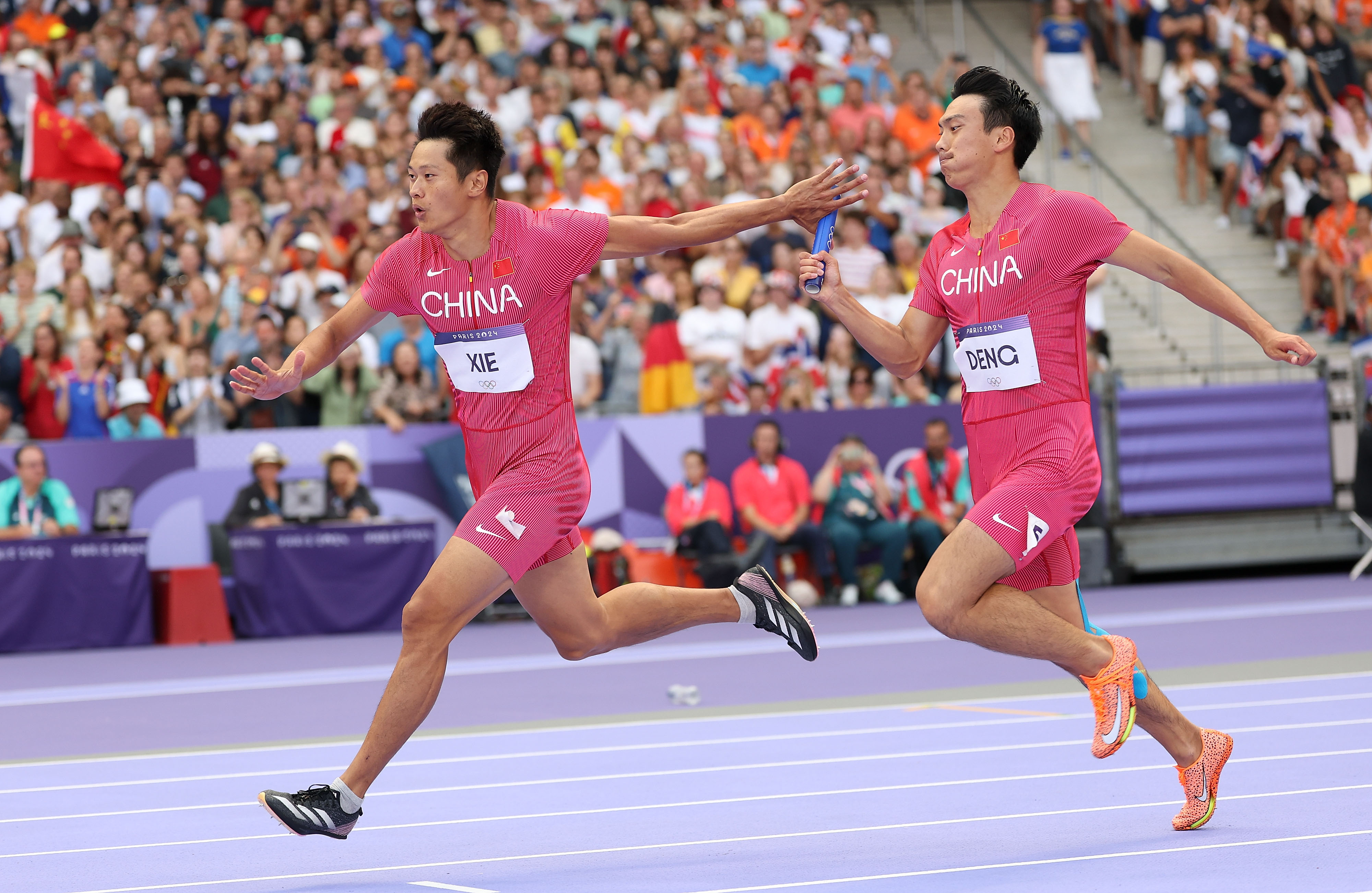 关于日本田径选手表现抢眼，多项赛事屡获佳绩的信息