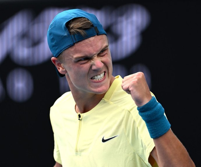 关于葡萄牙憾负爱沙尼亚，小组阵痛待解的信息