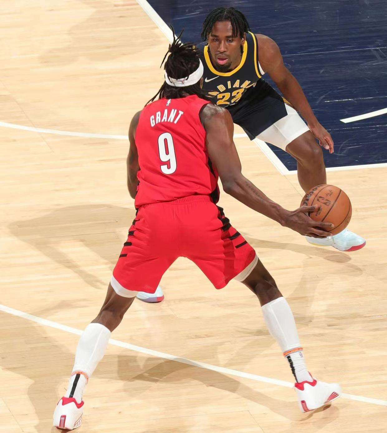 步行者击败开拓者,取得四连胜 步行者击败开拓者,取得四连胜