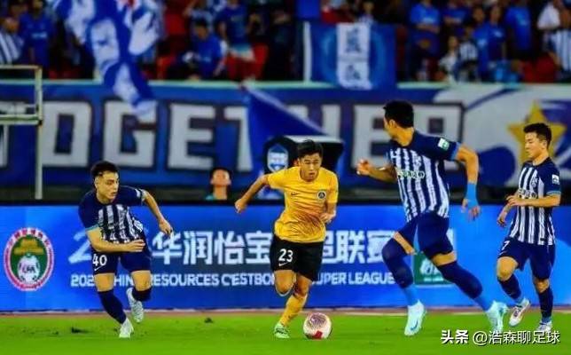 关于查尔顿队客场比赛中逆风翻盘，取得关键胜利的信息