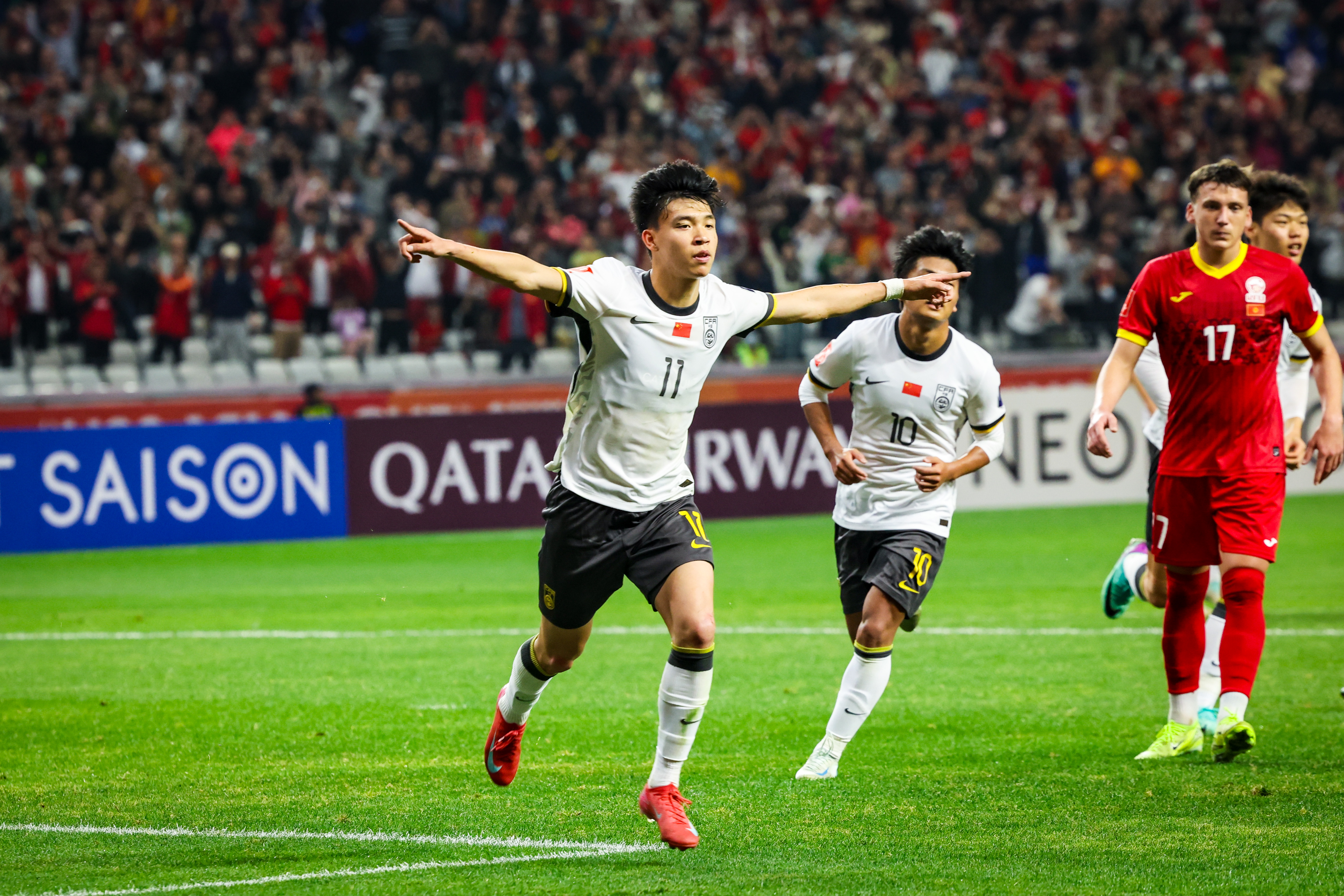 全新挑战：亚洲足球冠军赛激情竞技引爆场面的简单介绍