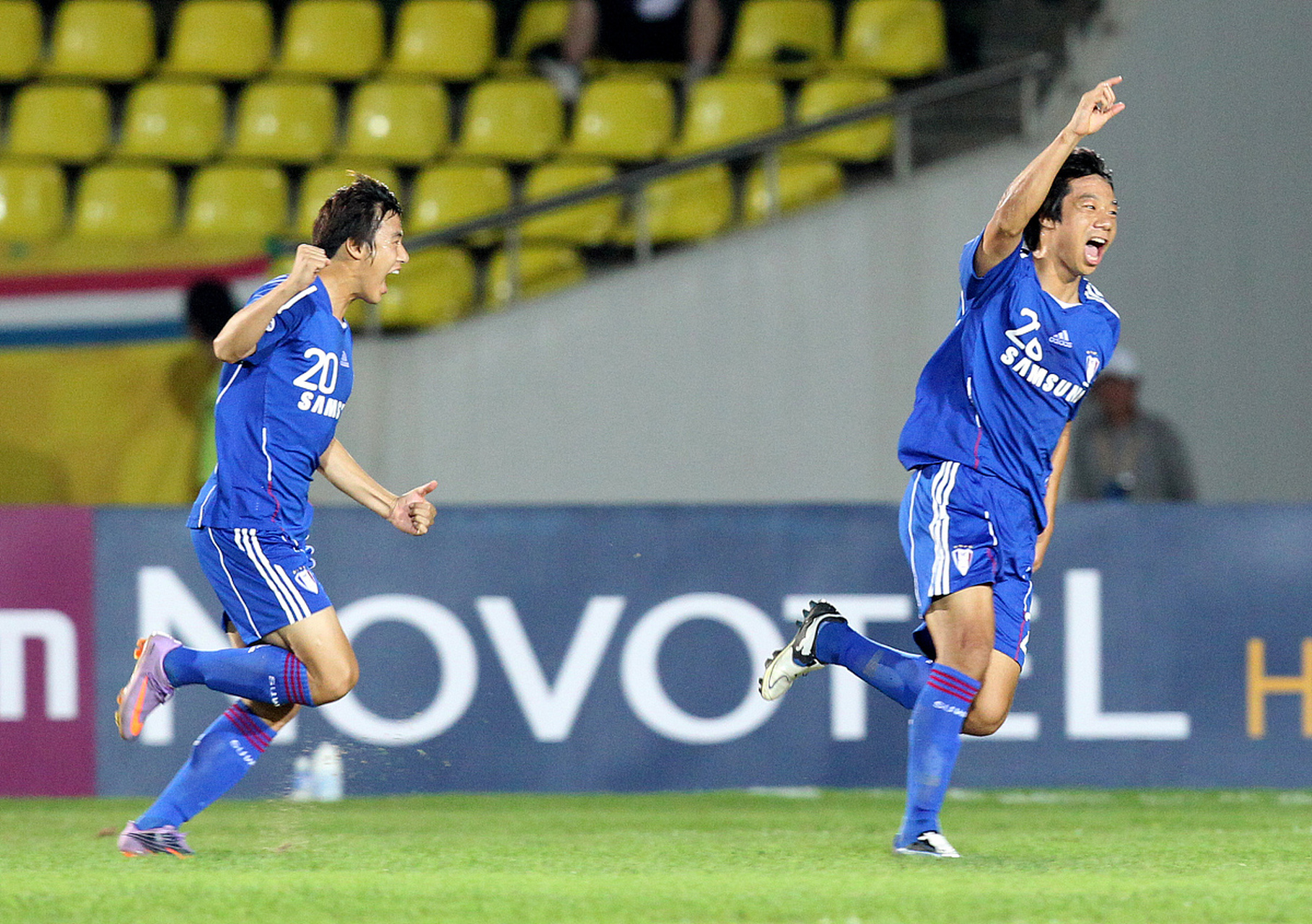 全新挑战:亚洲足球冠军赛激情竞技引爆场面的简单介绍 全新挑战:亚洲足球冠军赛激情竞技引爆场面的简单介绍