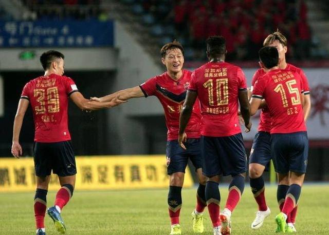 爱游戏官方-爆冷！冲超队客场逆袭战胜头名