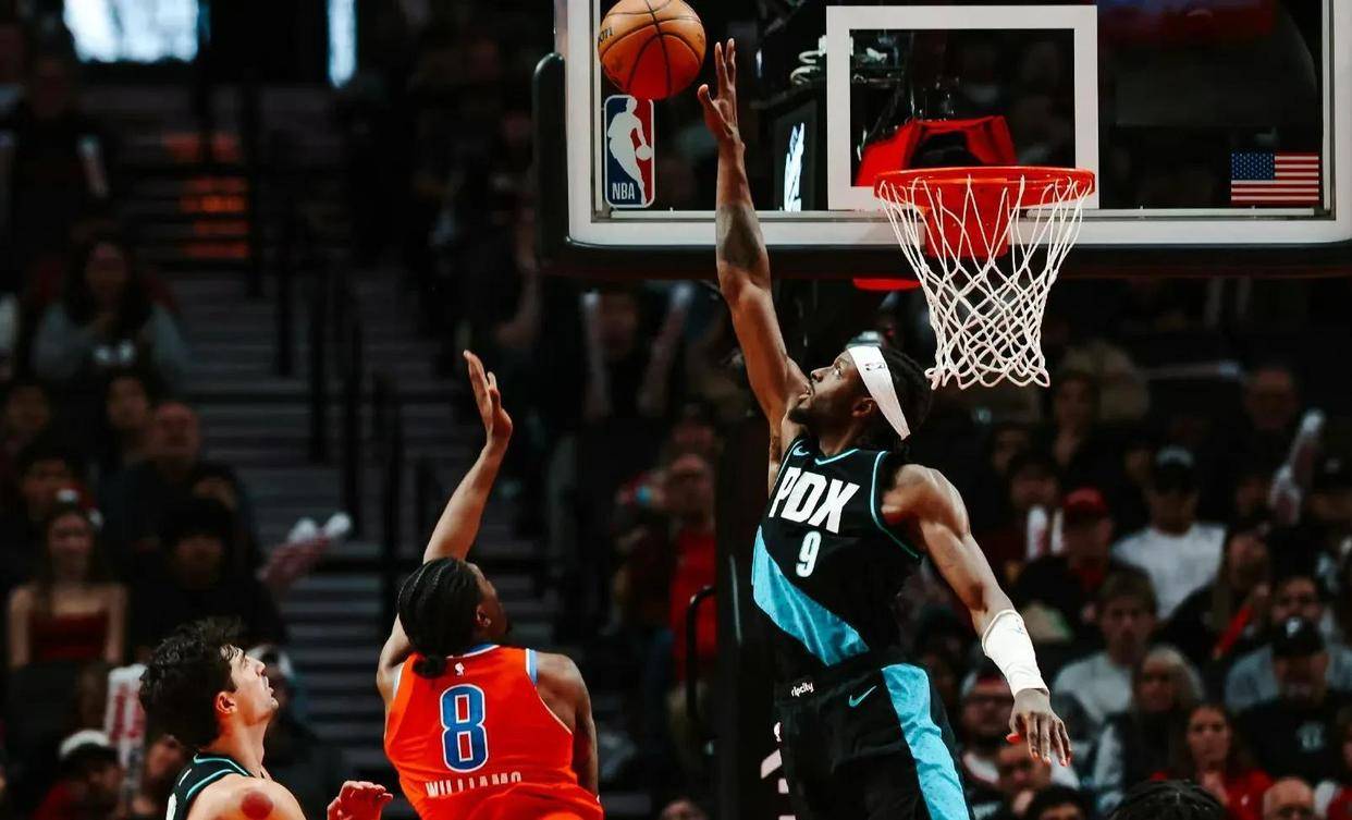 争议判罚！多伦多猛龙惨遭克利夫兰骑士绝杀的简单介绍