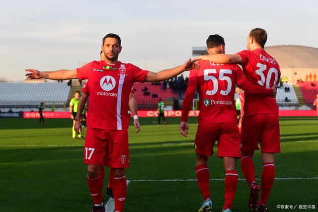 爱游戏馆-关于阿尔梅勒客场大胜，领跑排行榜的信息