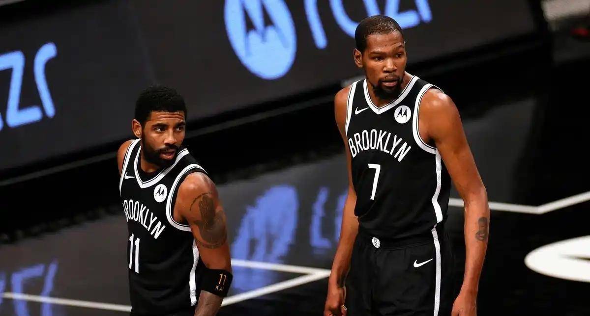 包含篮网双核强势复出，球队状态回暖有望冲击东部前列的词条