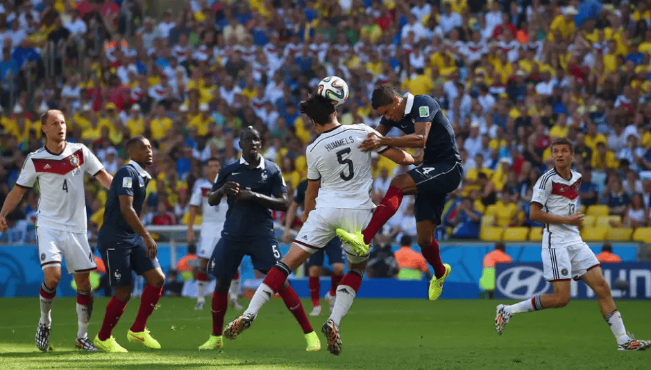 欧国联场上豪门争霸，球迷热情高涨